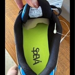 アシックスの画像