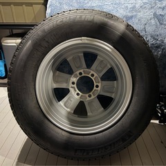 スペアタイヤ 265/65R17 プラド150後期　新車外しの画像