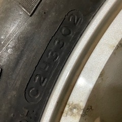 スパイクタイヤ　195/65R15　の画像