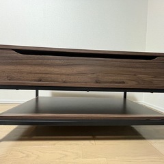 エムール昇降式テーブルの画像