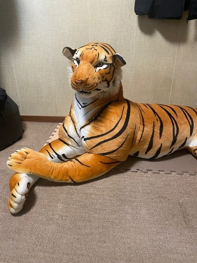 ビッグサイズ　トラ(虎)のぬいぐるみ