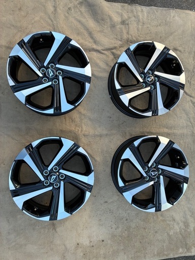 ダイハツ ロッキーハイブリッド純正 17in 6J +40 PCD100 4本セット