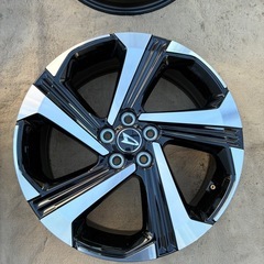 ダイハツ ロッキーハイブリッド純正 17in 6J +40 PCD100 4本セットの画像
