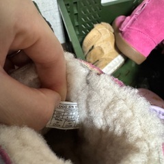 UGG 子供用ブーツの画像