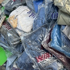 業者さん大歓迎　作業服　雨ガッパ大量の画像