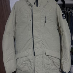 【タグ付き新品
】ROGER EGGER トリアテックインサレーションコートの画像