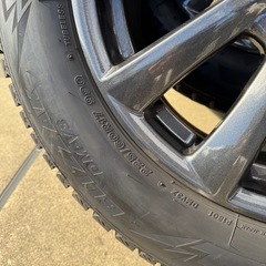  2023年製BLIZZAK DM-V3 スタッドレスタイヤ4本 17インチの画像