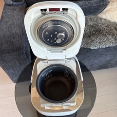 Panasonic可変圧力ＩHジャー炊飯器の画像