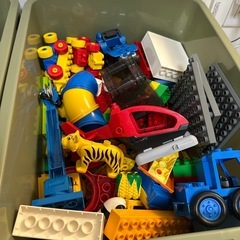 レゴデュプロ　大量の画像