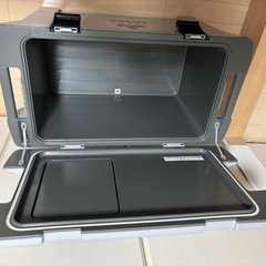 ロゴスクーラーボックスの画像