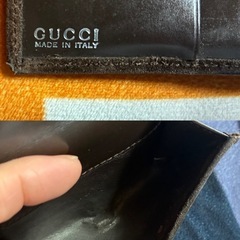 GUCCI二つ折り財布の画像
