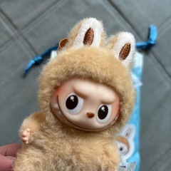 ラブブ　イニシャルSの画像