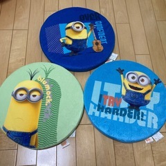 キャラクタークッション　マットいろいろ8点の画像