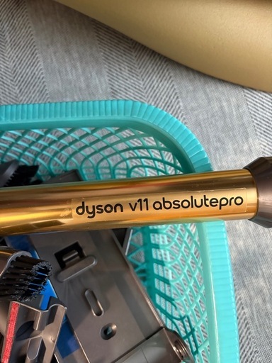 ダイソン　Dyson V11 充電スタンド　他アタッチメントパーツ