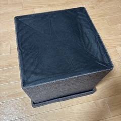 スツールの画像