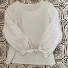 かわいいブラウスの画像