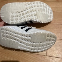 子ども靴の画像