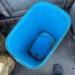 大きなペールバケツの画像
