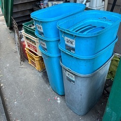 大きなペールバケツの画像