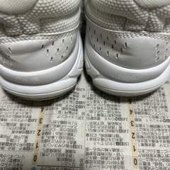 NEWバランスのスニーカー26.5cmの画像