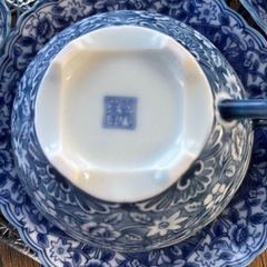 ティーカップ５個の画像