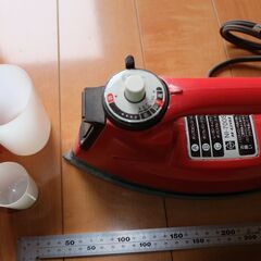 昭和レトロ ナショナル 松下電器 スチームアイロン NI-700SF レッド 赤 レトロ家電 アンティークの画像