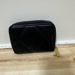 古い財布の画像