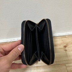 古い財布の画像