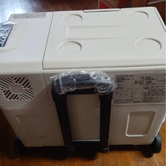 ポータブル冷凍冷蔵庫
の画像