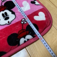 ミッキーマウス　ミニーちゃん　マット　敷きパッド の画像