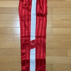 PUMA ジャージ　赤　レッドストライプの画像
