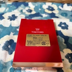 トムフォード アイシャドウ エレクトリックチェリーの画像