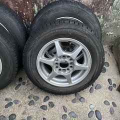 13インチ　スタッドレスタイヤ付き　の画像