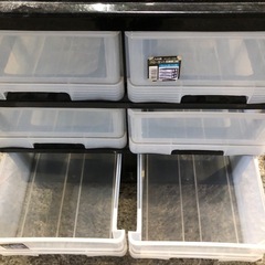 衣装ケース　チェストキャスター付きの画像