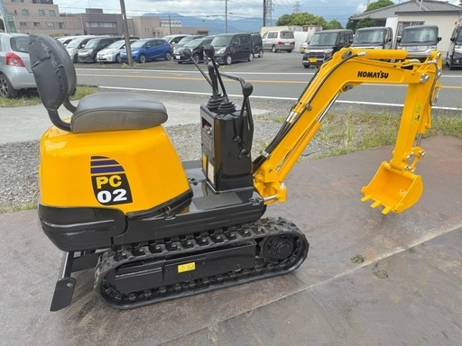 コマツ　ミニユンボ　PC02-1A  油圧ショベル　軽油　ゴムキャタ　0.5tクラス　陸送可能　下取りOK 