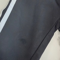 adidas  セットアップの画像