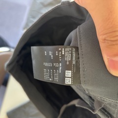 UNIQLO EZYアンクルパンツ の画像