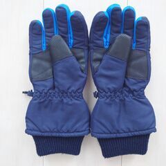 キッズ スキーグローブ＆ゴーグルの画像