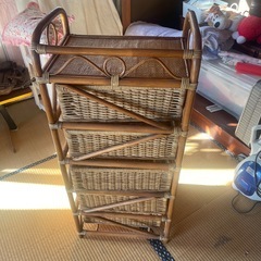 収納家具の画像