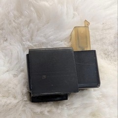 ■【USED 】スティード400　純正ウインカーリレー NC26の画像