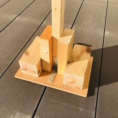 木製転圧器・タンパー　やや軽く、取っ手が長くて使いやすいです(^^)の画像