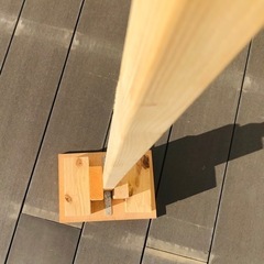 木製転圧器・タンパー　やや軽く、取っ手が長くて使いやすいです(^^)の画像