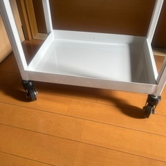 キャスター　ワゴンの画像