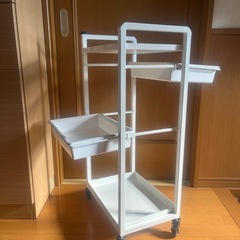 キャスター　ワゴンの画像