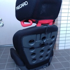 アウディ RECAROチャイルドシートの画像