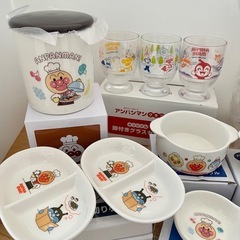 【受け渡し相談中】アンパンマン  クラブ　食器10個セット　未使用　の画像