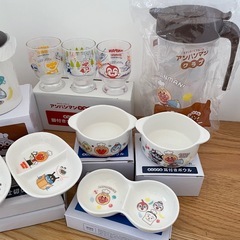 【受け渡し相談中】アンパンマン  クラブ　食器10個セット　未使用　の画像