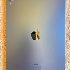 iPad 第10世代10.9インチ A2696  Wi-Fi ６４GB バッテリー８８％の画像