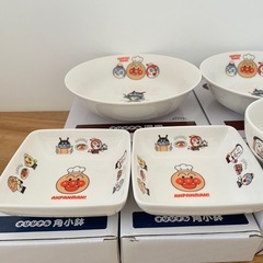 【受付停止中】アンパンマン  食器　6点セット　新品　未使用の画像