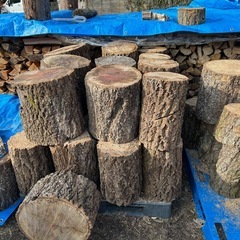 岡山県産　薪クヌギ　コナラ
自然乾燥　水分量18%前後の画像